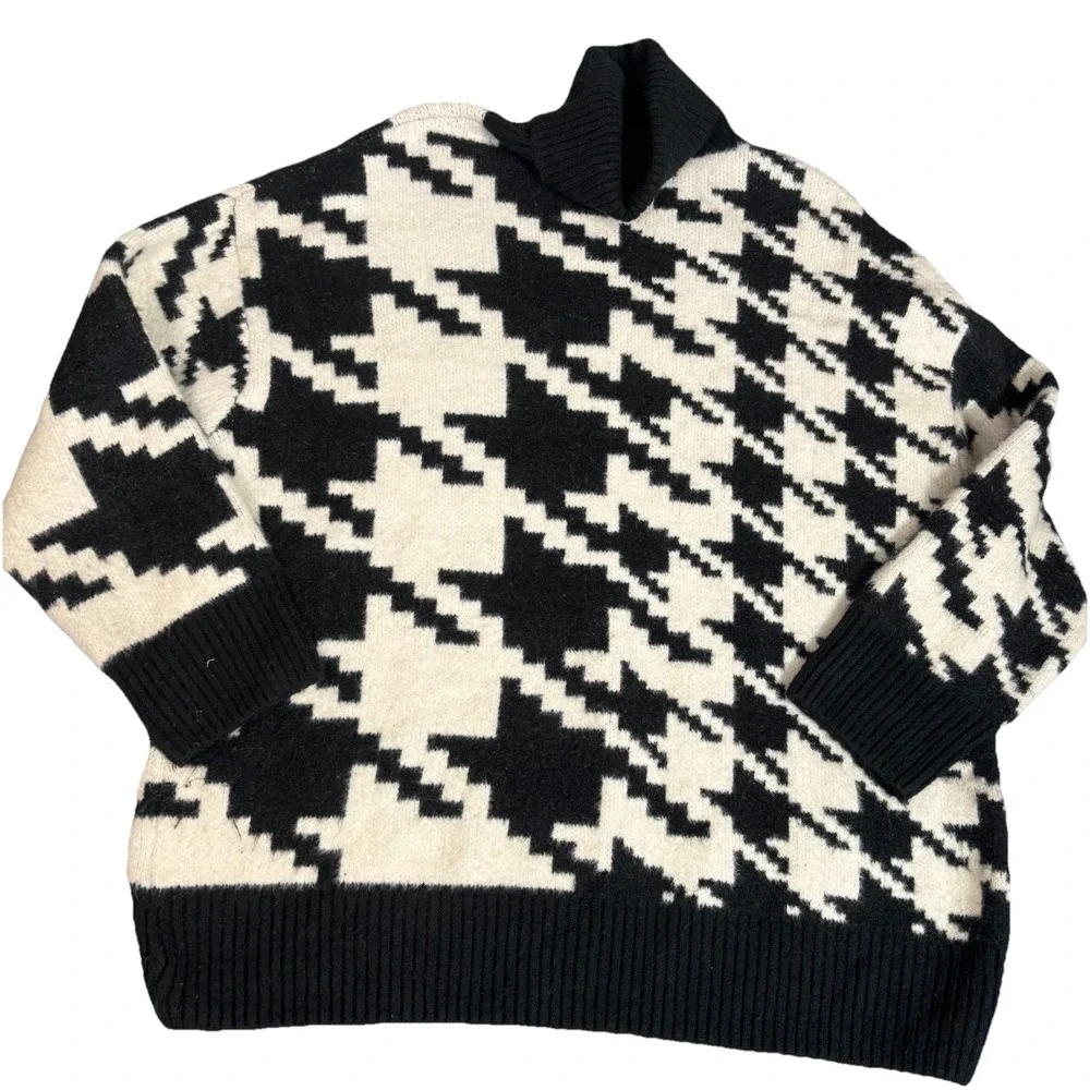 H & M Womens Turtleneck Houndstooth Sweater‎ Black White Large Wool Jacquard